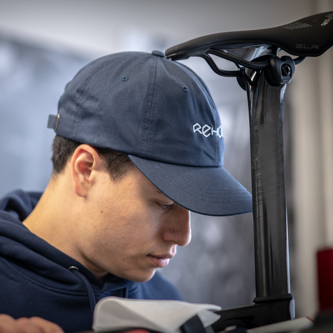 Rehook Adjustable Low-Profile Cap