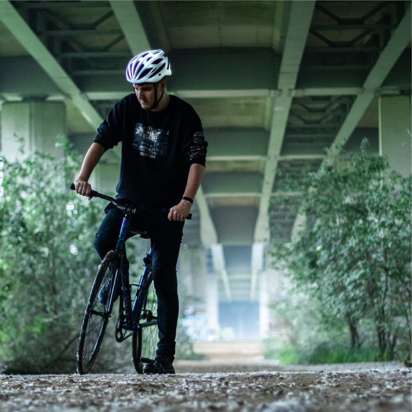 Rehook Resilience Cycling Helmet Matt Ultra White