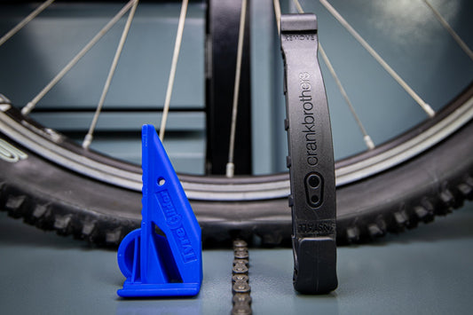 Tyre Glider VS Crankbrothers Speedier Lever