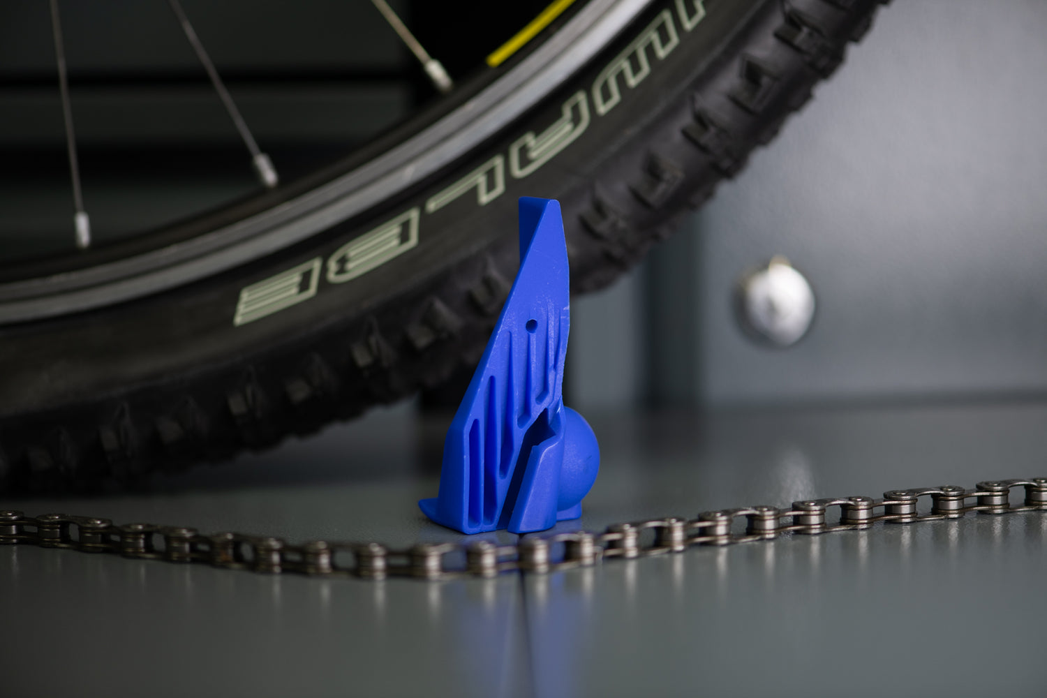 Rehook Tyre Glider - A Strong Portable Bicycle Tyre replacement and Bike  Tire Remover Tool - No more Tyre Levers or Tyre Changing Spoons to Repair